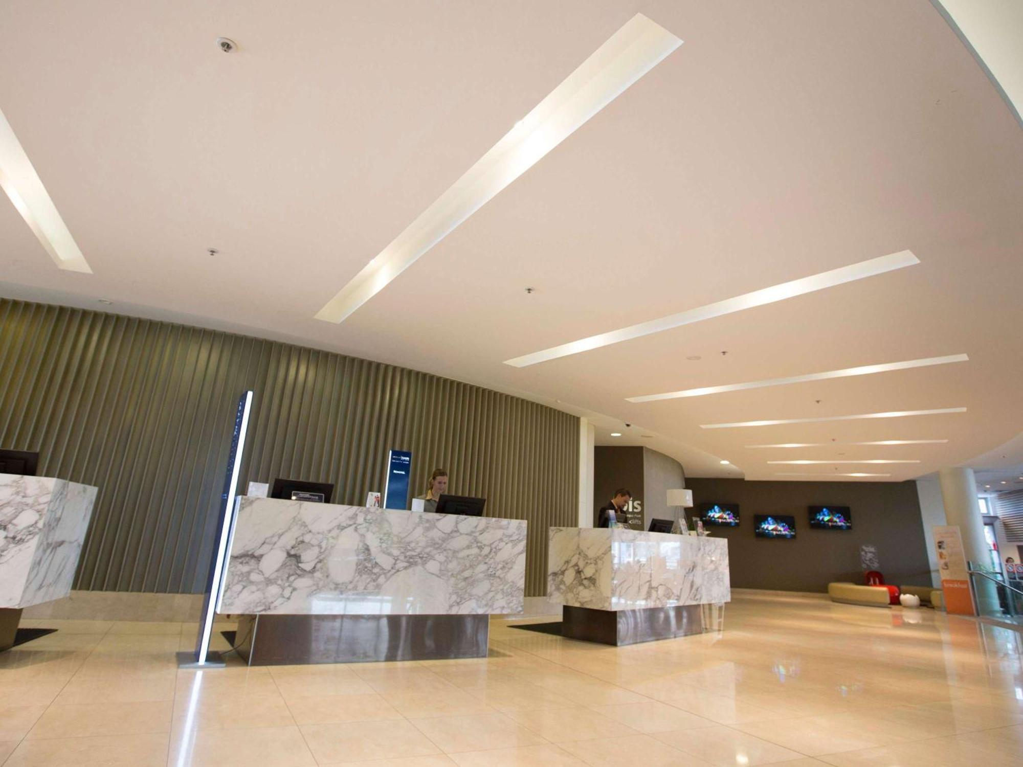 Novotel Sydney Olympic Park Exterior photo